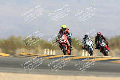 media/Oct-20-2024-CVMA (Sun) [[d4a3dff211]]/Race 9-Formulw LW Twins SHOOTOUT/